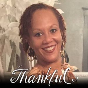 Meet your Posher, Deena